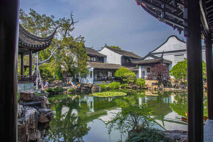 China - Suzhou 45 - Jardín del Pescador.jpg